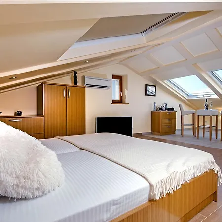Golden Goose 4* Rovinj